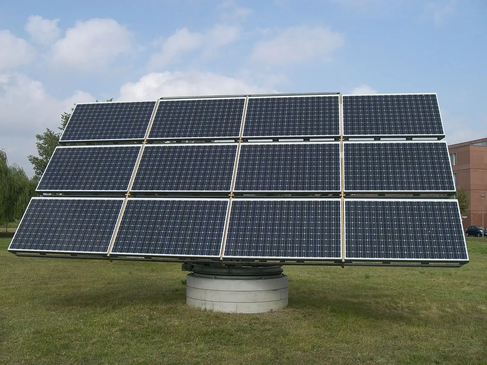 Precision-Engineered Solar Panels — Indus Solar Solutions, Kanpur